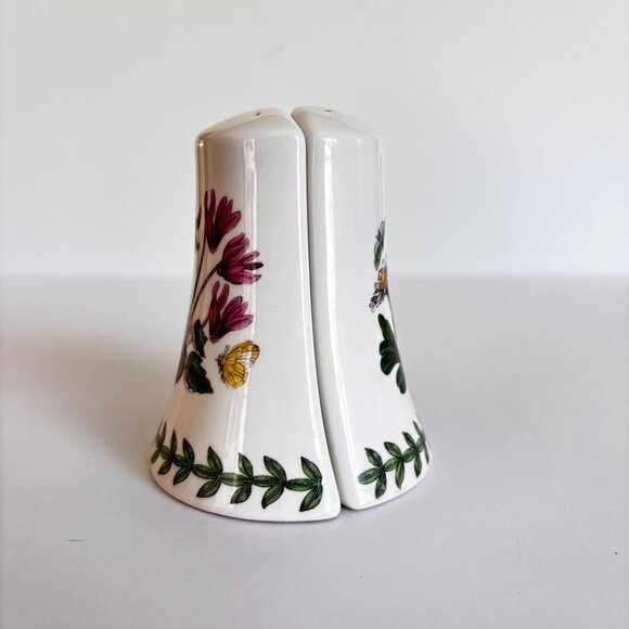Portmeirion Botanic Garden Bell Salt & Pepper Shakers Daisy Cyclamen Pair - Picture 5 of 10